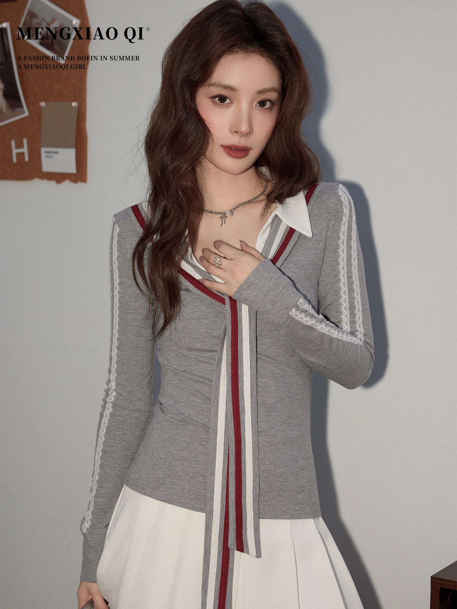 

Meng Xiaoqi Design Sensation Color Colion V-ne Sa Women's Spring New Sle High-ade Slim Fit Inner Wear Base irt T...