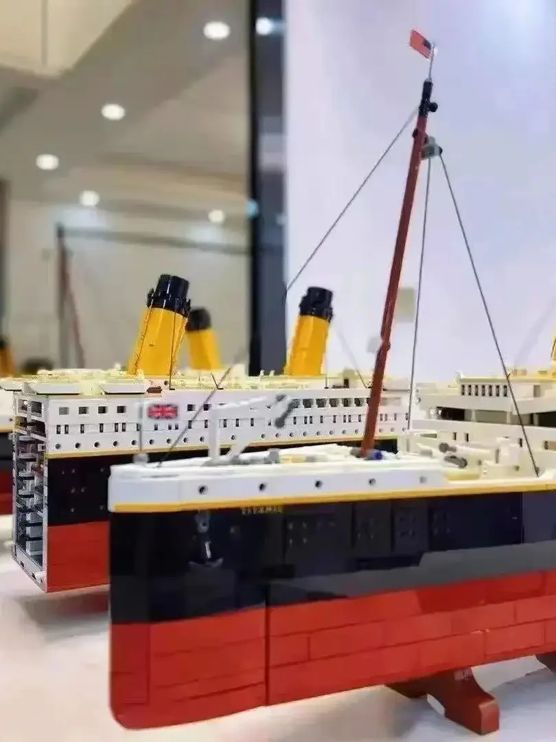 Klassieke film 9090 stks gigantische Titanic cruiseschip model bouwstenen woninginrichting assembleren speelgoed verjaardagscadeautjes - afbeelding 2