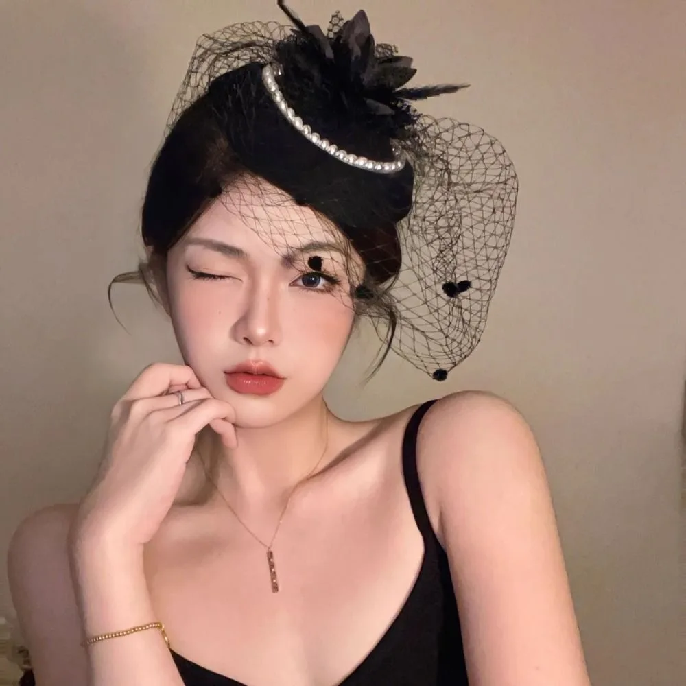 New Elegant Bridal Headwear Pearl Flower Vintage Pillbox Hats Mesh Temperament Fascinators Hat For Women view 4