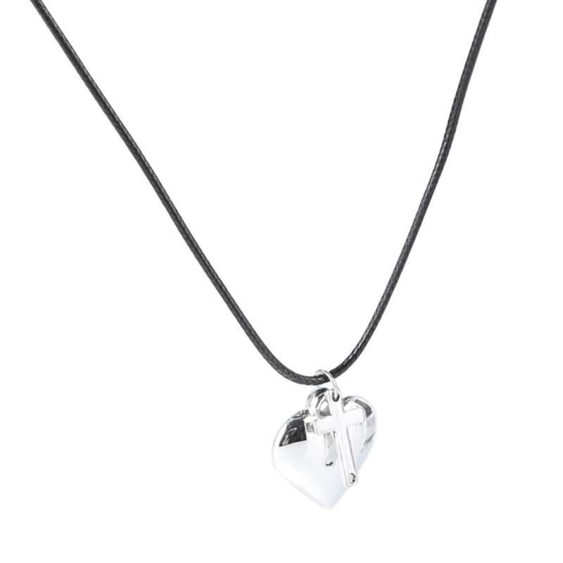 Fashionable Love Heart Necklace Alloy for Gifts Trendy Jewelry Collection