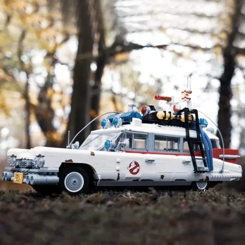 

2352 PCS ECTO-1 Creative Vehicle Building Compatible with Car Model Car Kit for Adults gift 10274 Decoration