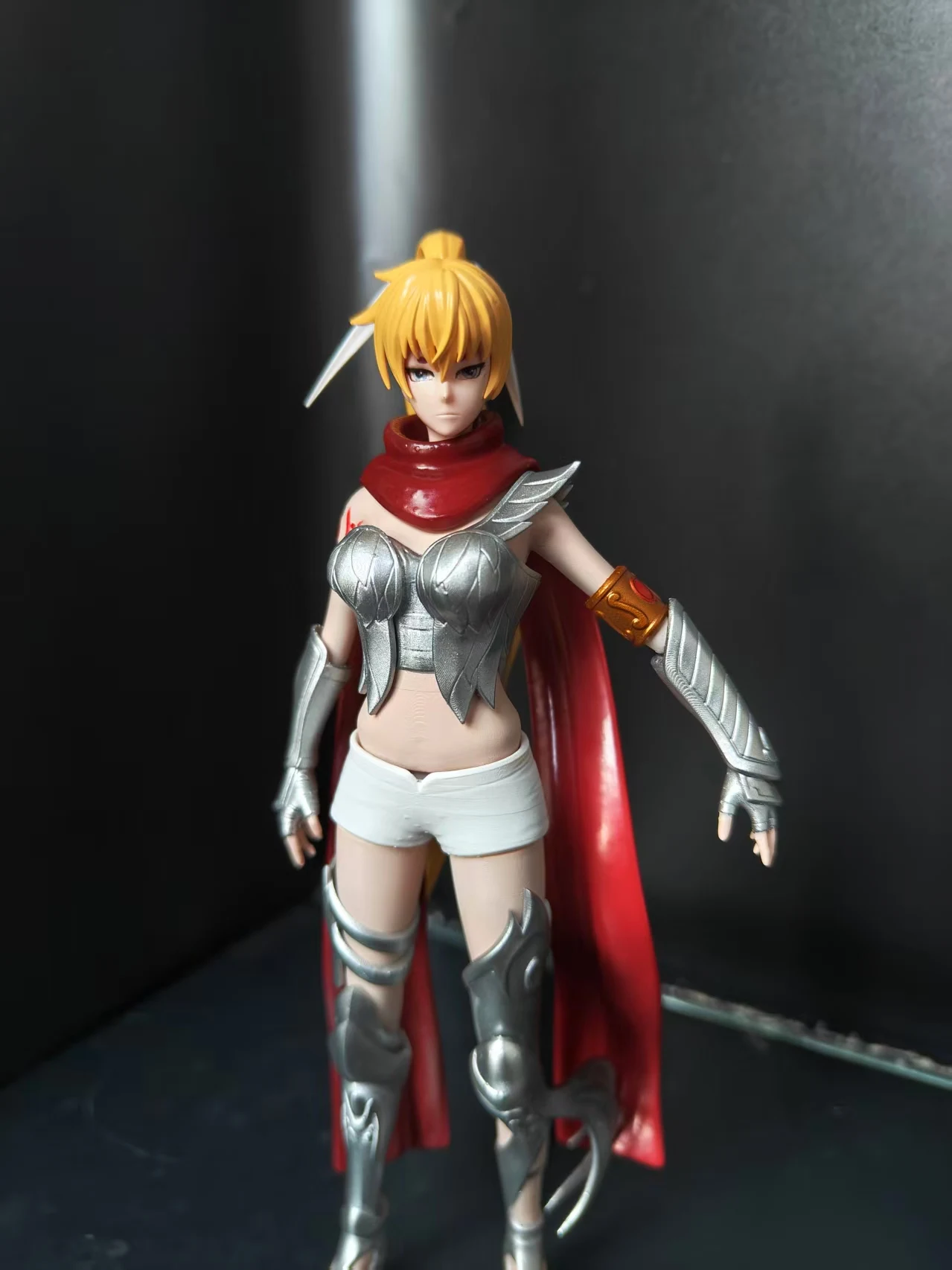 Saint Seiya: The Lost Canvas - Hades Chapter Crane Yuzuriha Resin