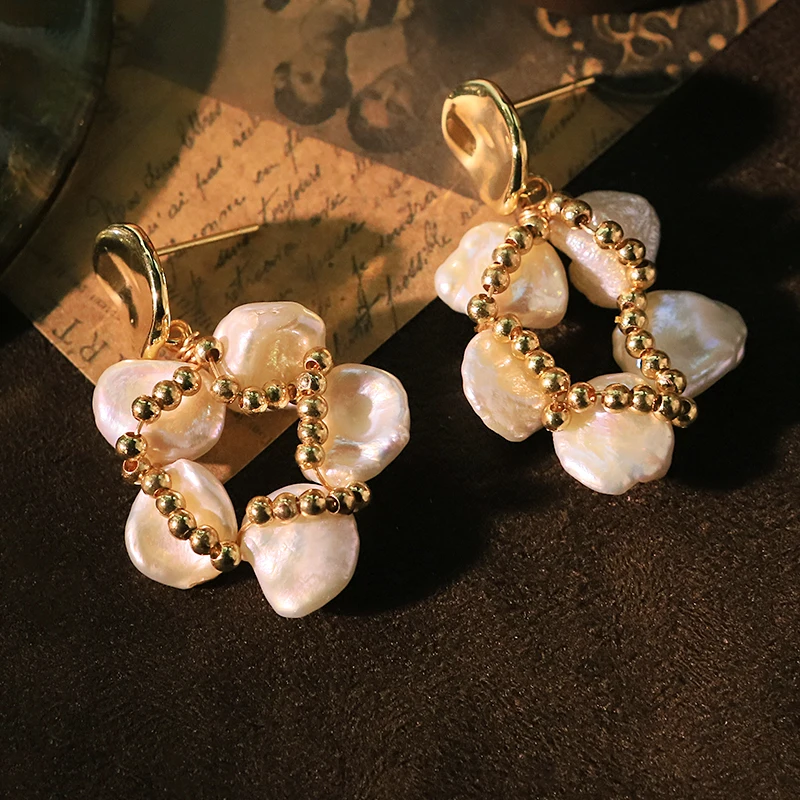 Baroque Natural Pearl Copper Bead Flower Pendant Earrings 18k Gold Plated Luxurious Earrings for Banquet Wedding Wife GE1815 2
