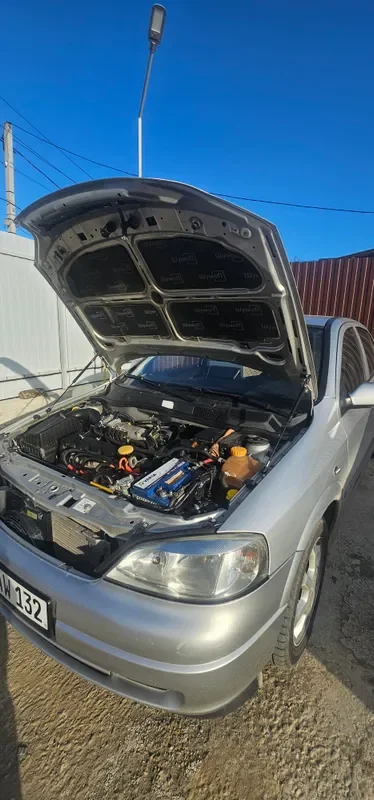 Front Hood Bonnet Struts For Chevrolet Astra G 1998-2011 Modify Lift Support Rods Dampers Shock Piston