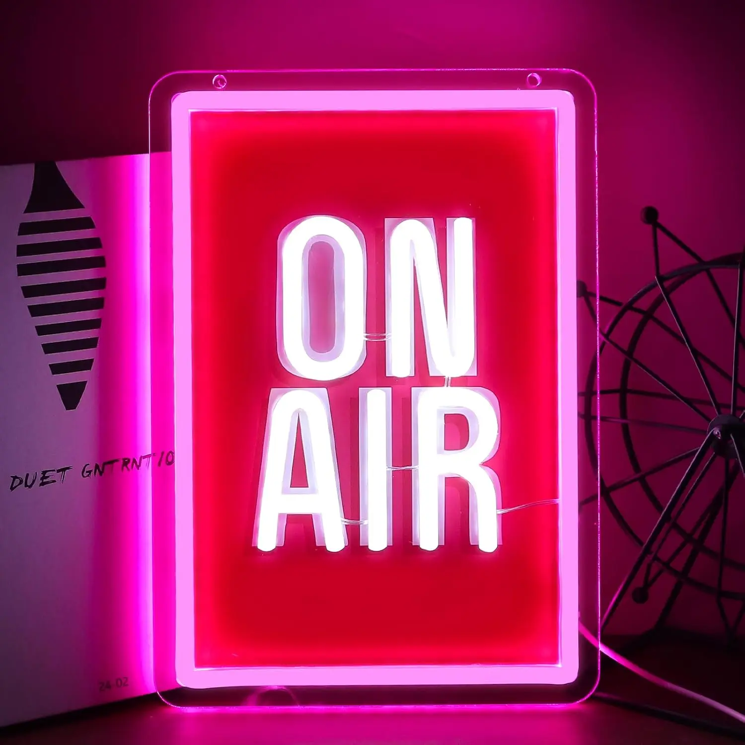 insegna-al-neon-led-usb-'on-air'-decorazione-da-parete-per-studio-podcast-stanza-streamer-studio-di-registrazione-radio-trasmissione-in-diretta-arte-murale-regalo
