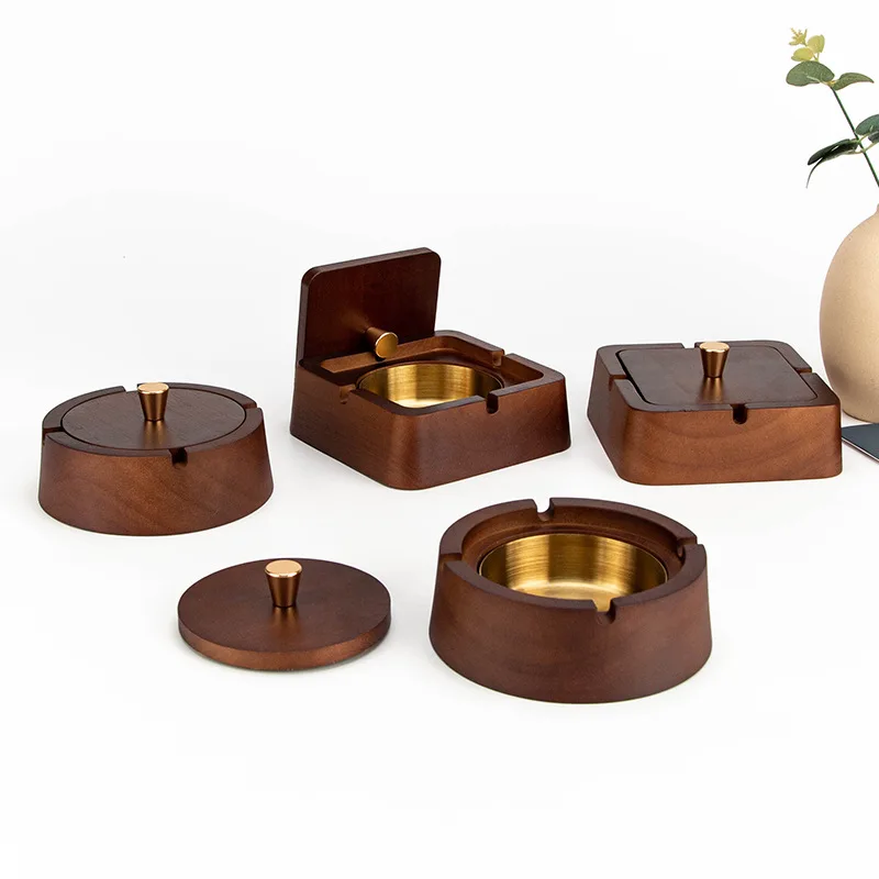 

Solid wood ashtray household living room with cover atmosphere practical