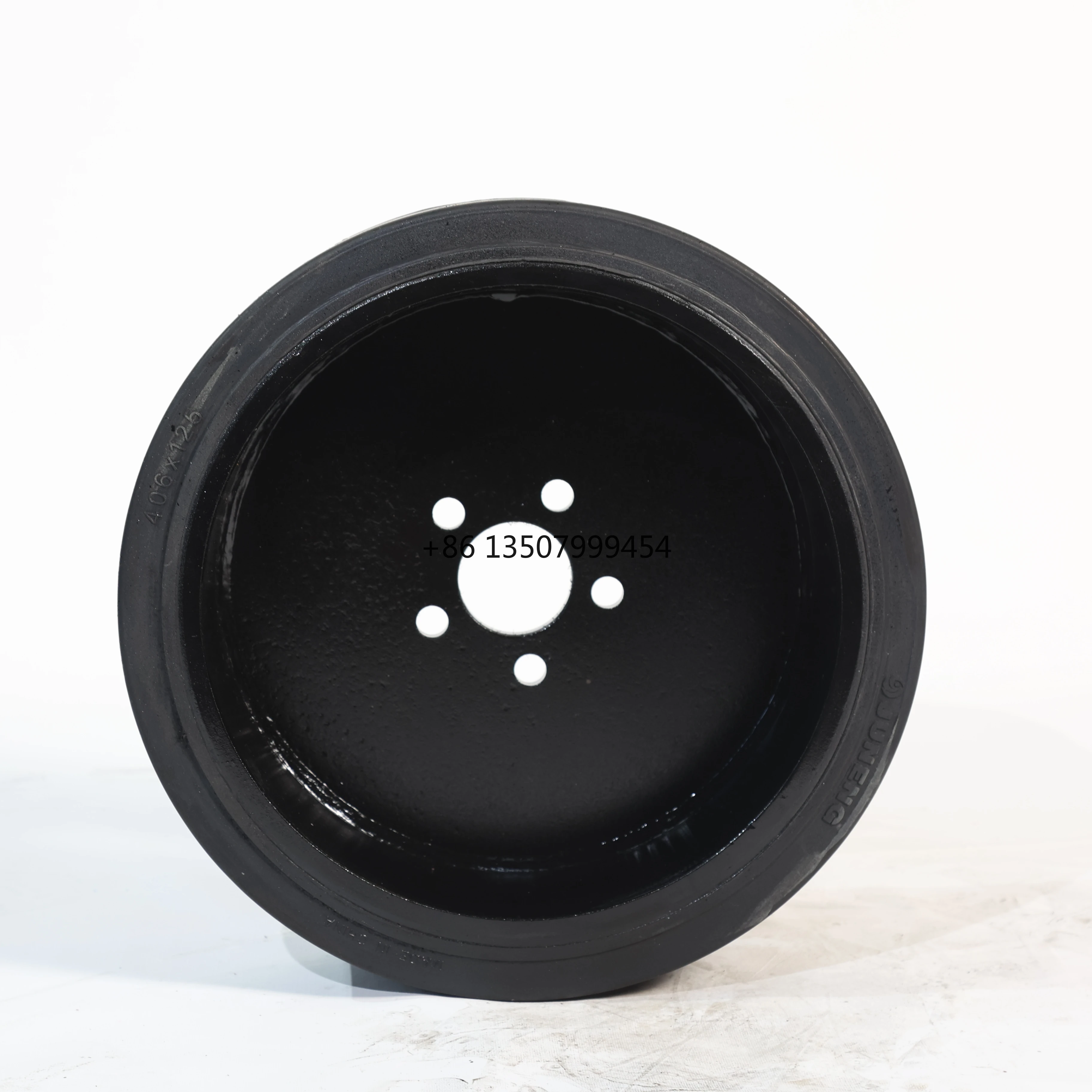 

High Quality Aerial Work Platform Solid Tires Natural Rubber Tyres with Competitive Prices