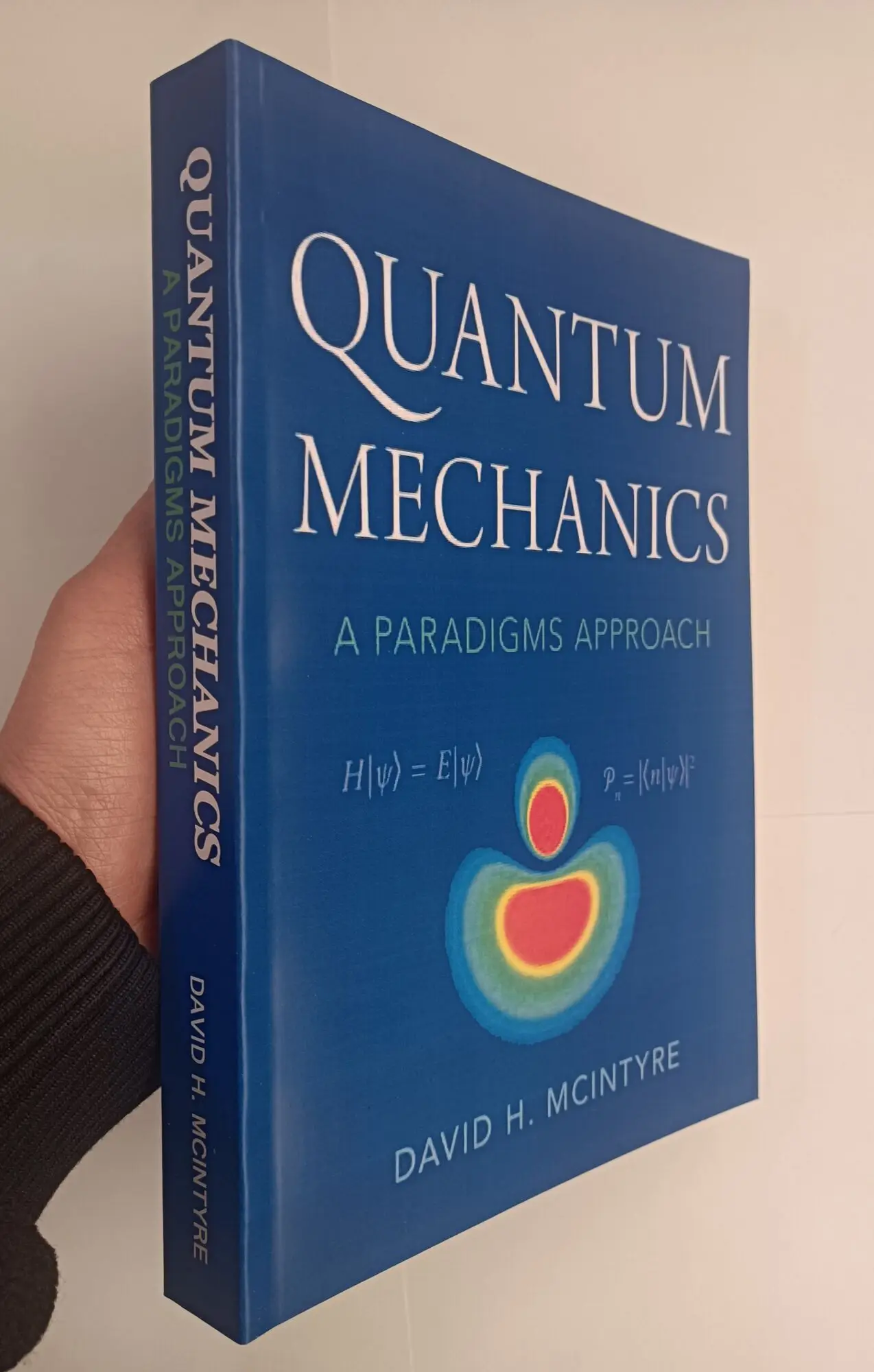 Quantum Mechanics: A Paradigms Approach