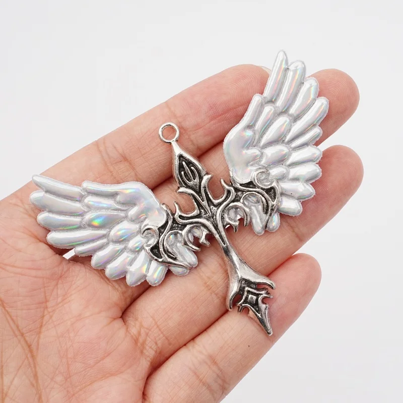 1 Pieza Colgante Y2K de Cruz con Alas de Ángel Arcoíris Blanco, Colgante Retro de Espada Alada de Aleación de Plata, Accesorios para Fabricación de Joyas