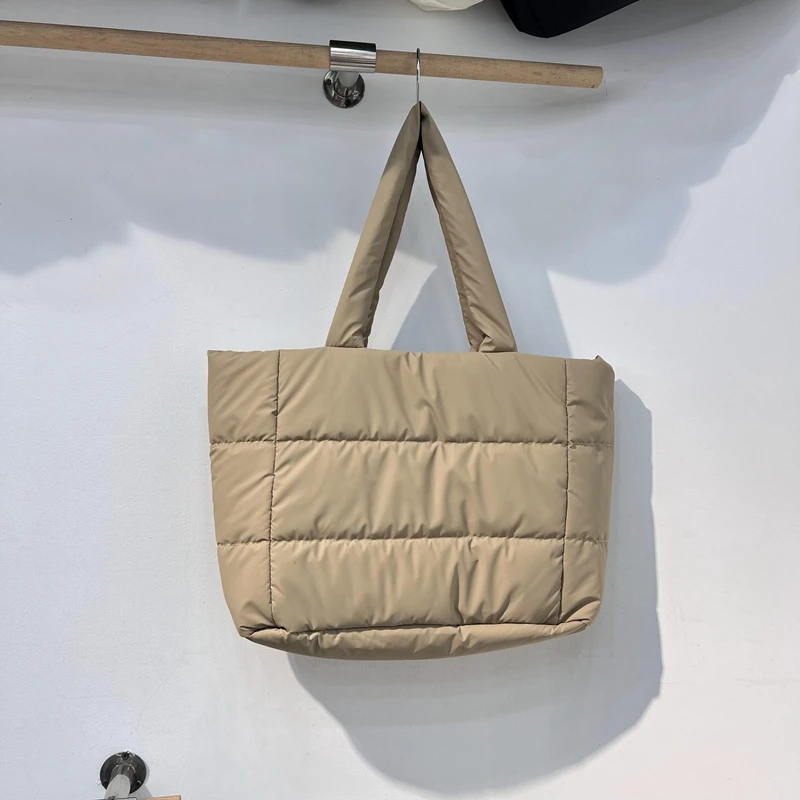 

Winter Brand Design Duffel Bag for Women Big Totes Female Plaid Shoulder Bags padded Handbags Down cotton bag large capacity