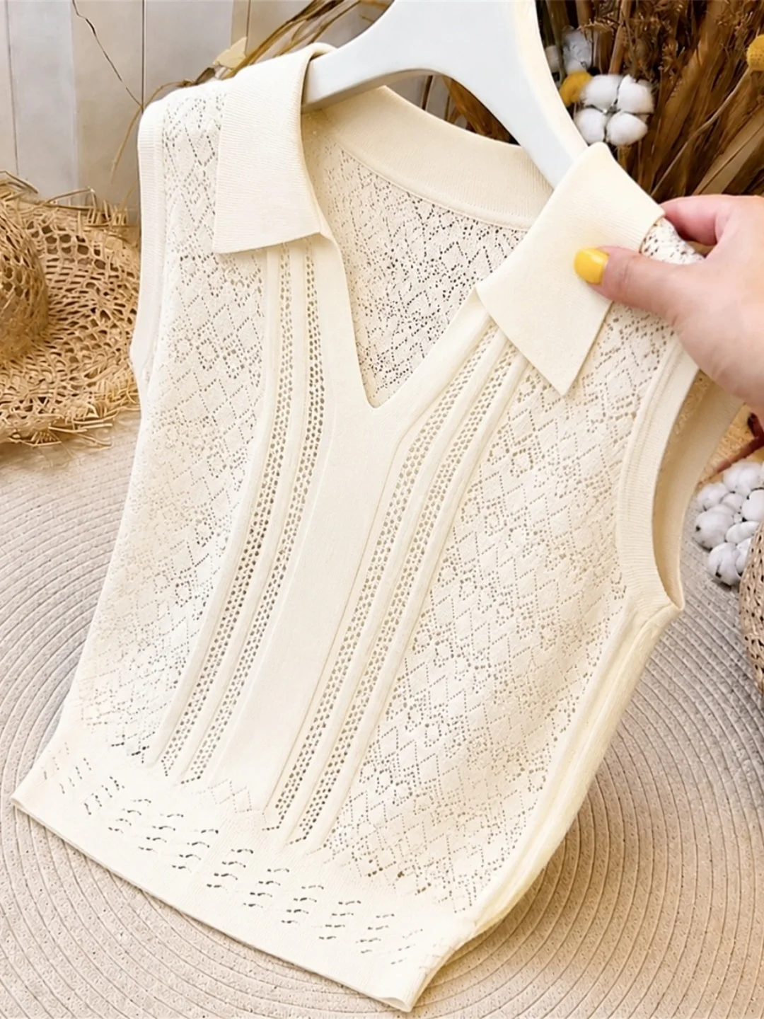 Summer 2026 Ice Silk Knitted Vest Hollow Design Versatile Slimming Top Korean Style Commute Fashion Straight Cut Sleeveless