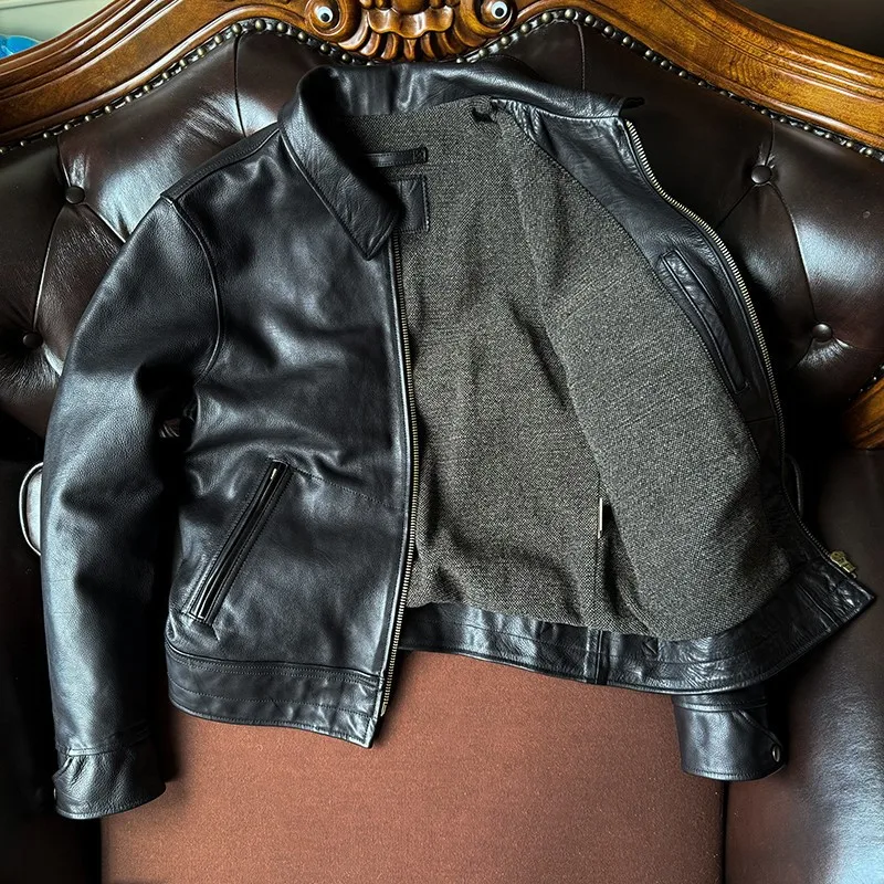 Short leather motorcycle with a lapel made of pure cowhide
