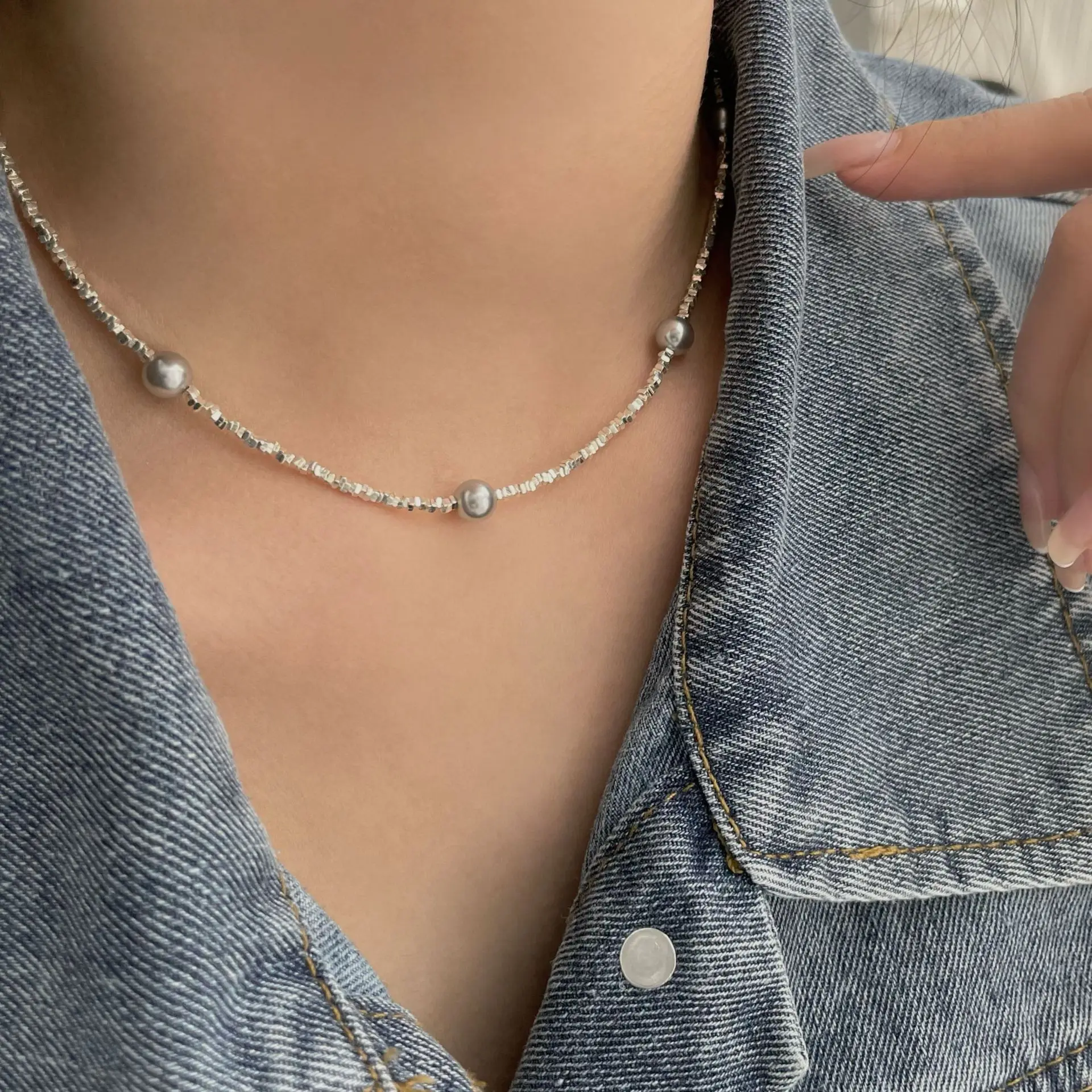 

Fashion personality S925 pure silver pearl broken silver necklace for women, light luxury high-end collarbone chain