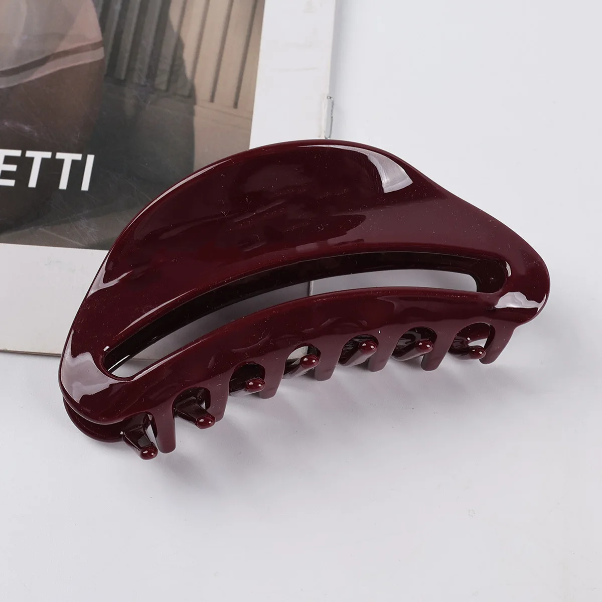 

DuoShang 10CM Large Dark Red Acetate Hair Claw Classic Retro Hollow Claw Clips Crab Hair Clips for Women Girls Hair Accessories