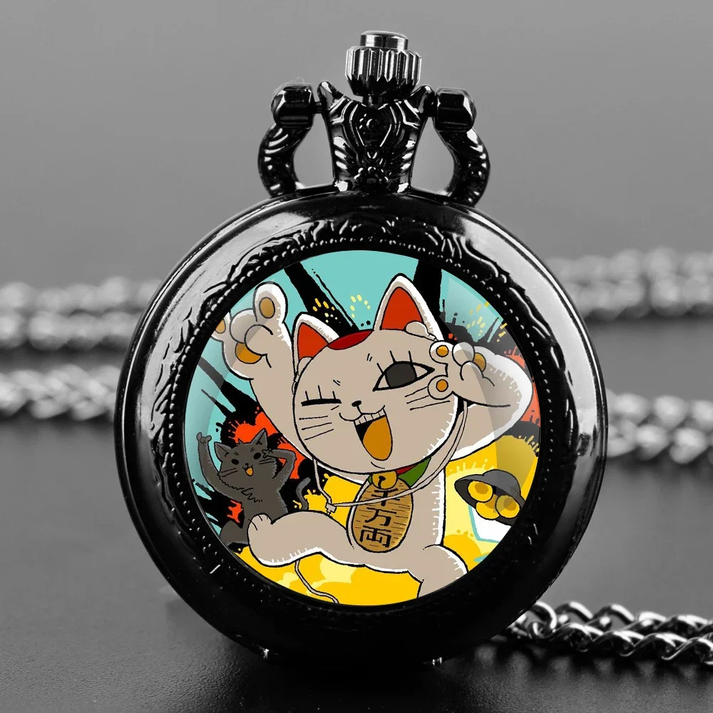 

Anime Dandadan Cute Lucky Cat Glass Dome Pocket Watch with Chain Necklace Vintage Quartz Pendant Watches Mens Women Gifts