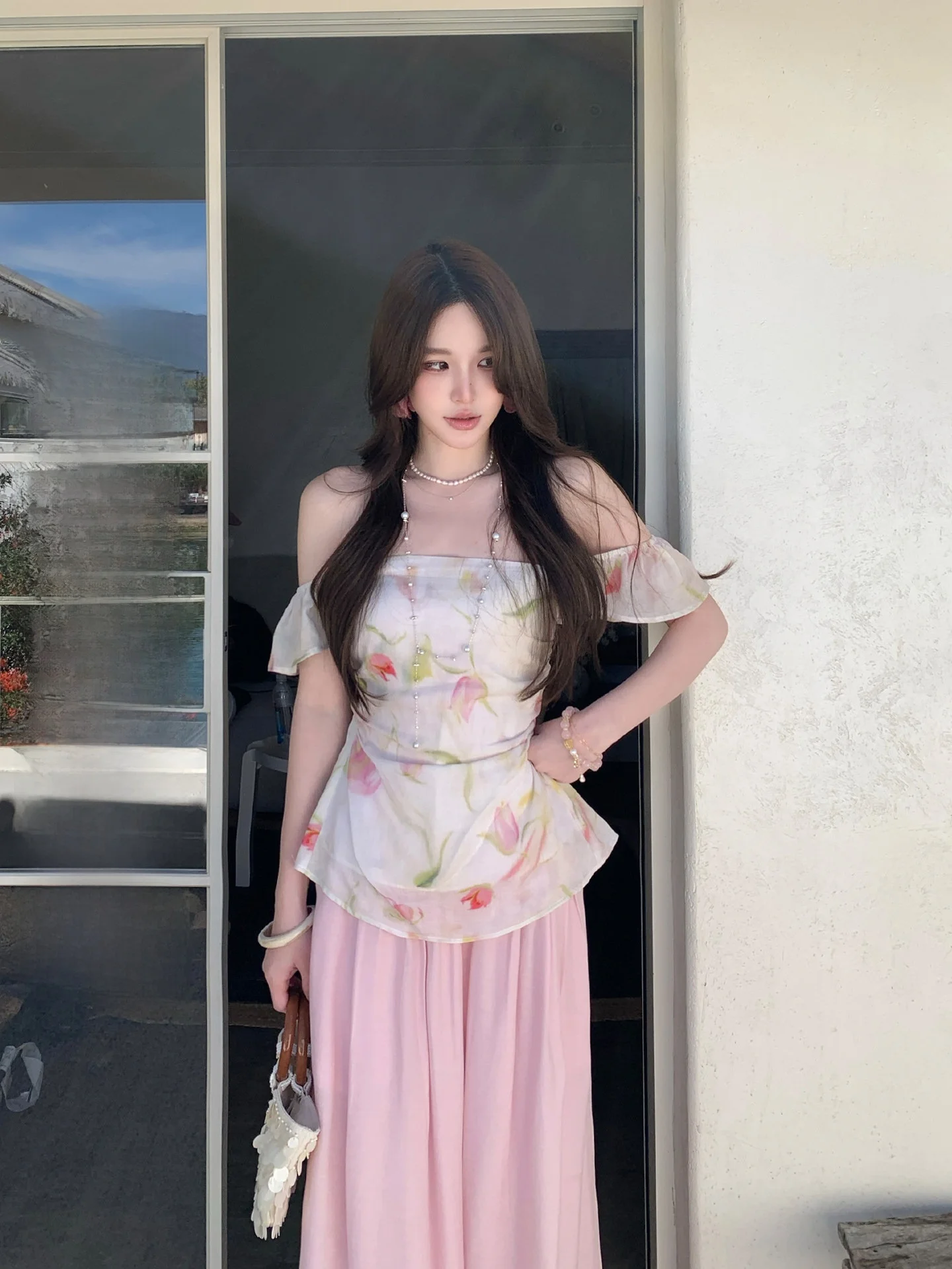 

Romantic One-Shoulder Square Collar Waist-Cinching Shirt for Women Summer Ultra Beautiful Top French Style Short Sleeve Breat...