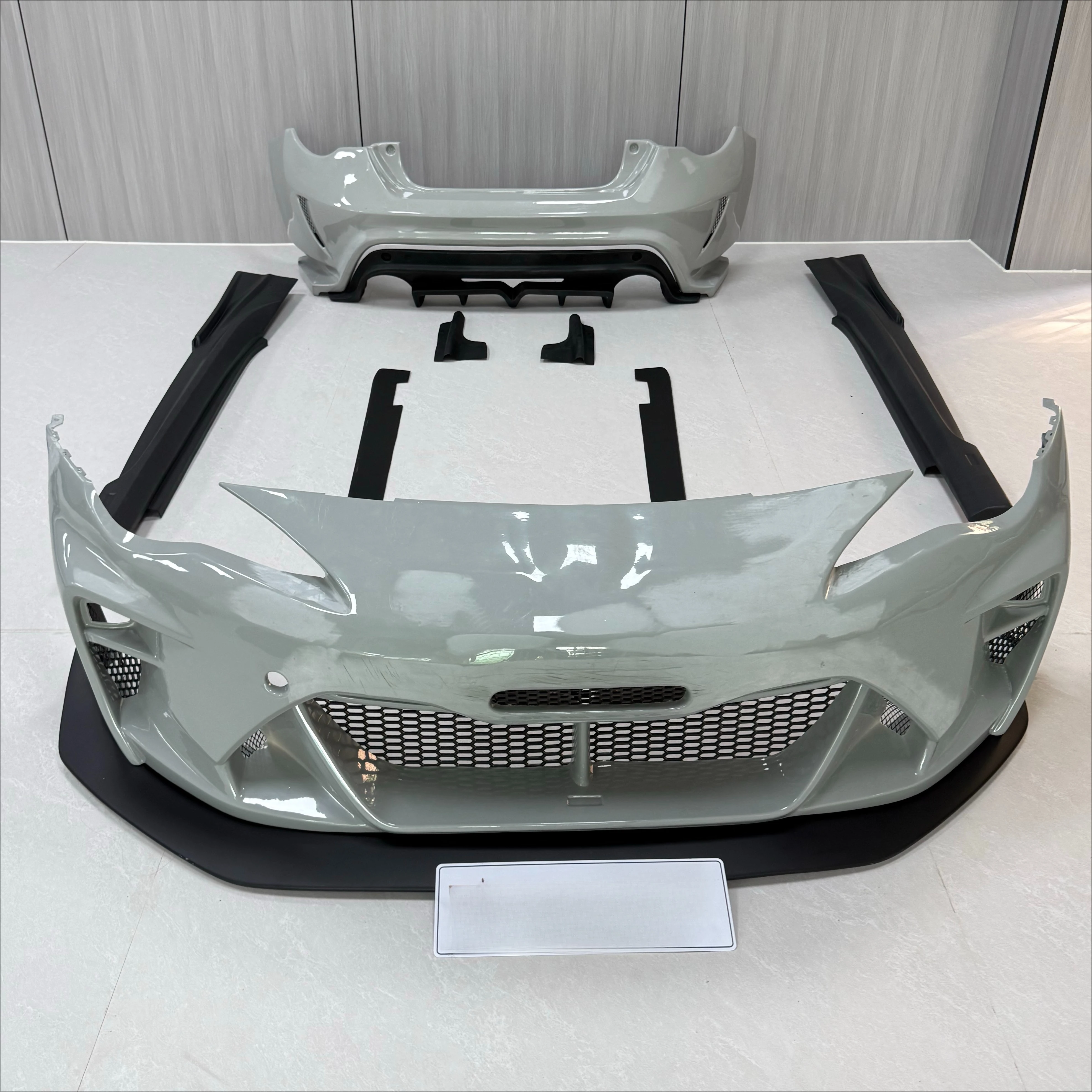 for Vars Style Body Kit for Toyota GT86 2013-2020 Front and Rear Bumper Side Skirts Diffuser Body Kit