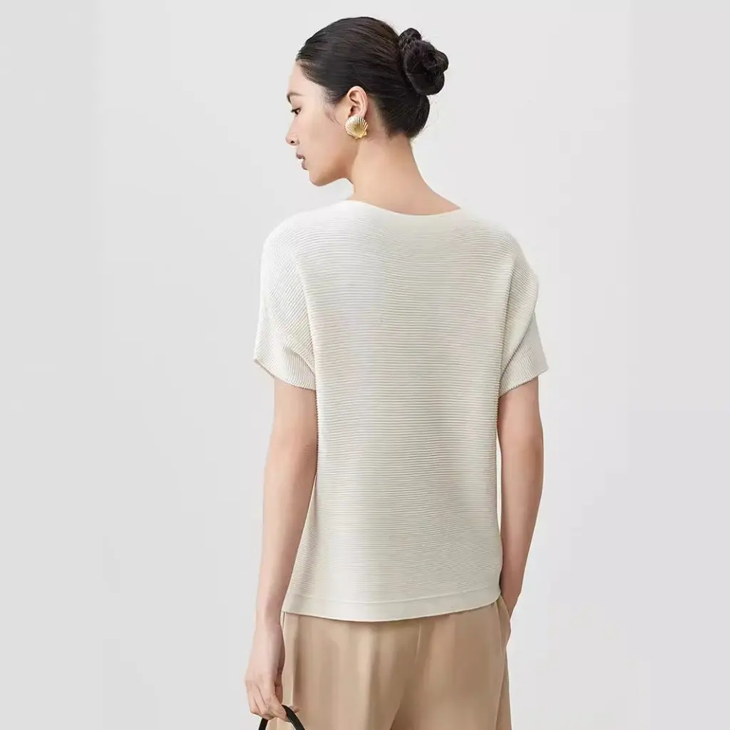 

Silk Off-Neck Texture Knitted Short Sleeve round Neck T-Shirt Solid Color Batwing Sleeve for Spring And Summer