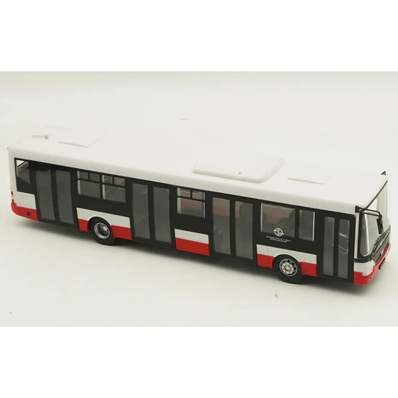 1:43 Scale Autobus SOR NB12 MHD Praha Plastic Bus Automobile Model Exquisite Finished Product Simulation Toy Collection Gift