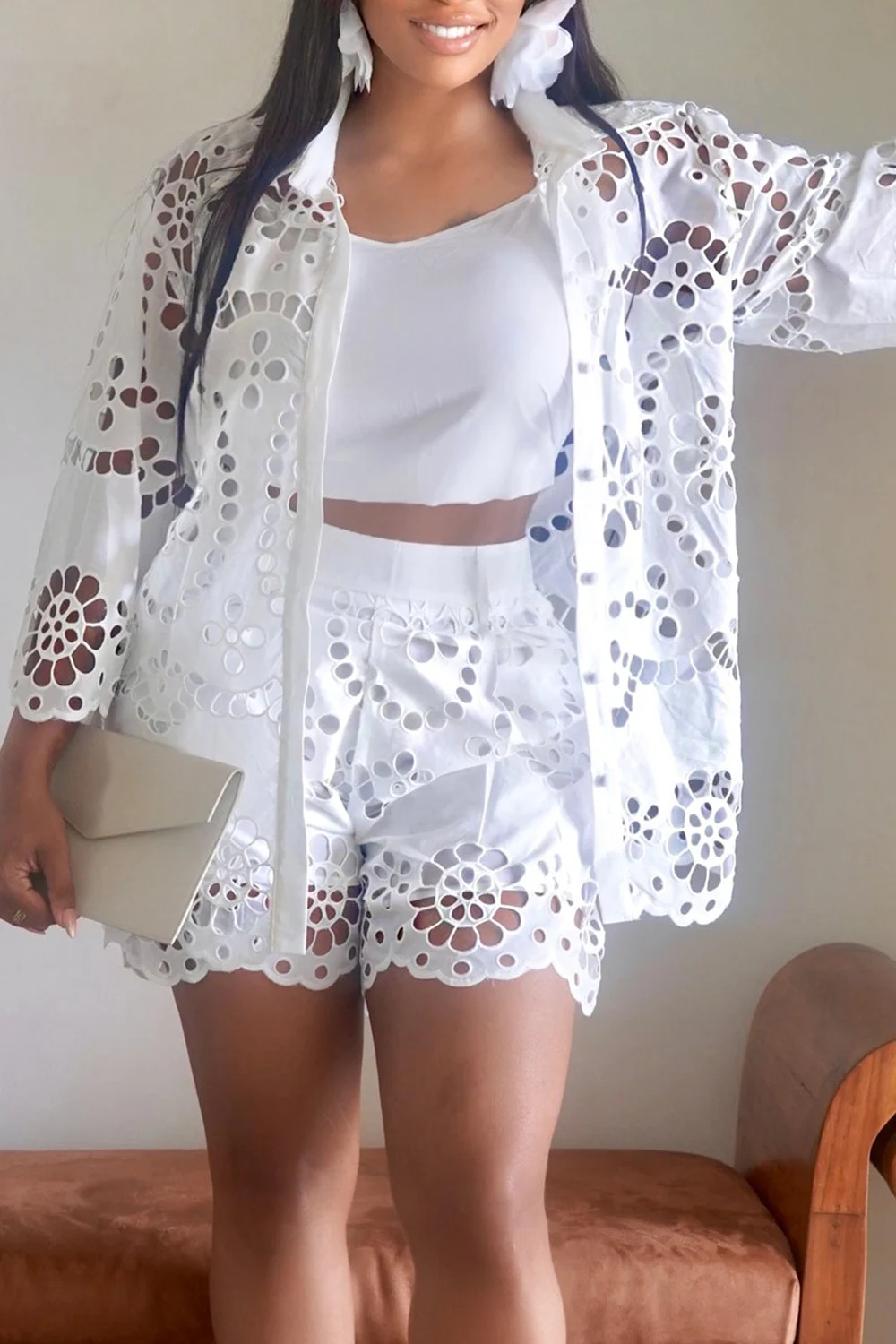 

Plus Size Vacation White Shirt Collar 3/4 Sleeve Cut Out Pocket Guipure Lace Two Piece Short Sets