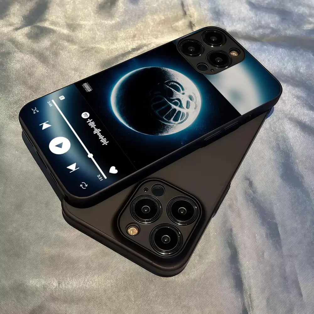 Y-Young C-Cister Ph… - image