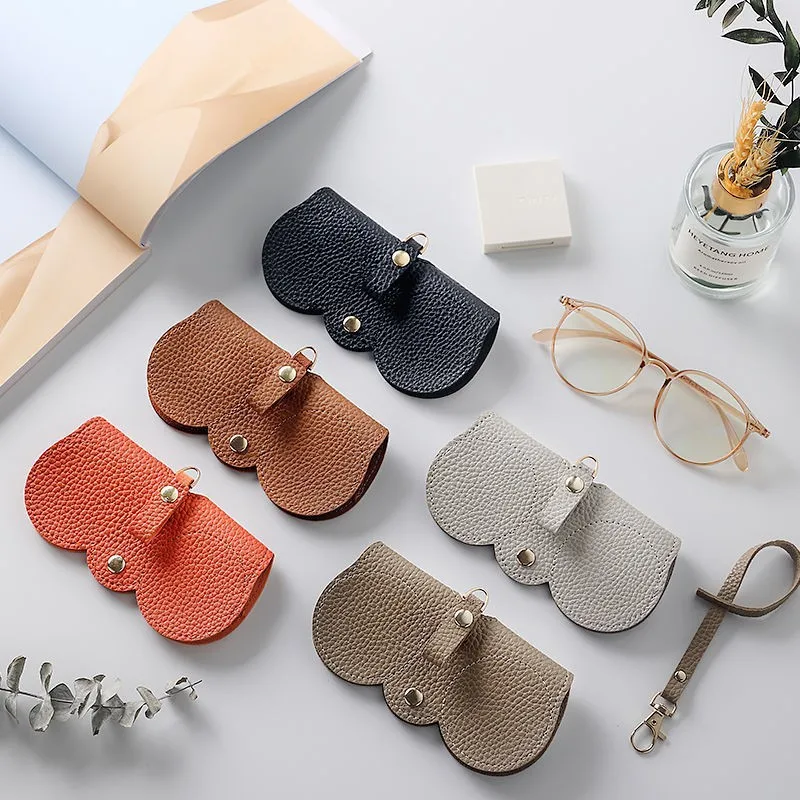 

Soft Leather Sunglasses Case Portable Hanging Eyewear Holder Anti-Scratch Travel Glasses Pouch Slim Protective Storage Box