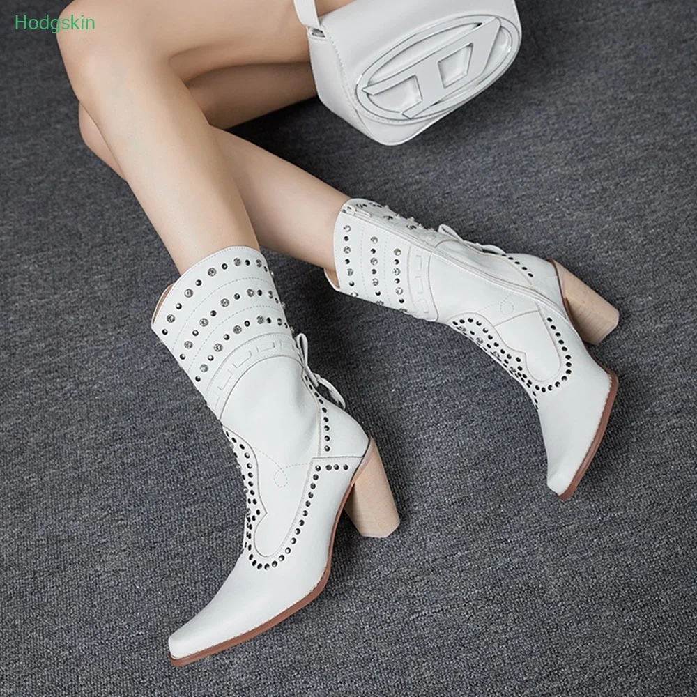 

Side Zipper Rivet Chunky Heels Square Toe Slip On Motorcycle Women Boots 2024 New Arrivals White Square Toe Casual Winter Boots