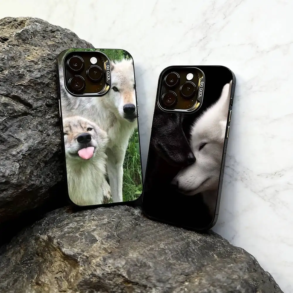 

wolf Phone Case For iPhone 17,16,15,14,13,12,11 Plus,Pro Max,XS,Colorful Silver Phone case Funda Cover