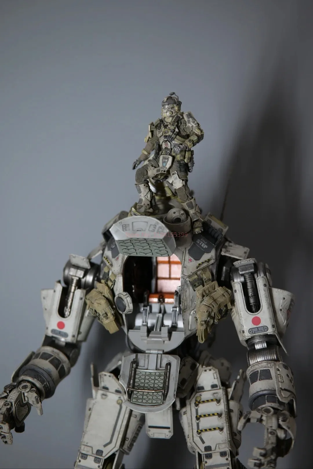 En Stock genuino y Original 3A Threezero 20 pulgadas Titanfall Atlas hueso externo Mecha conductor adjunto figura de acción modelo Juguetes