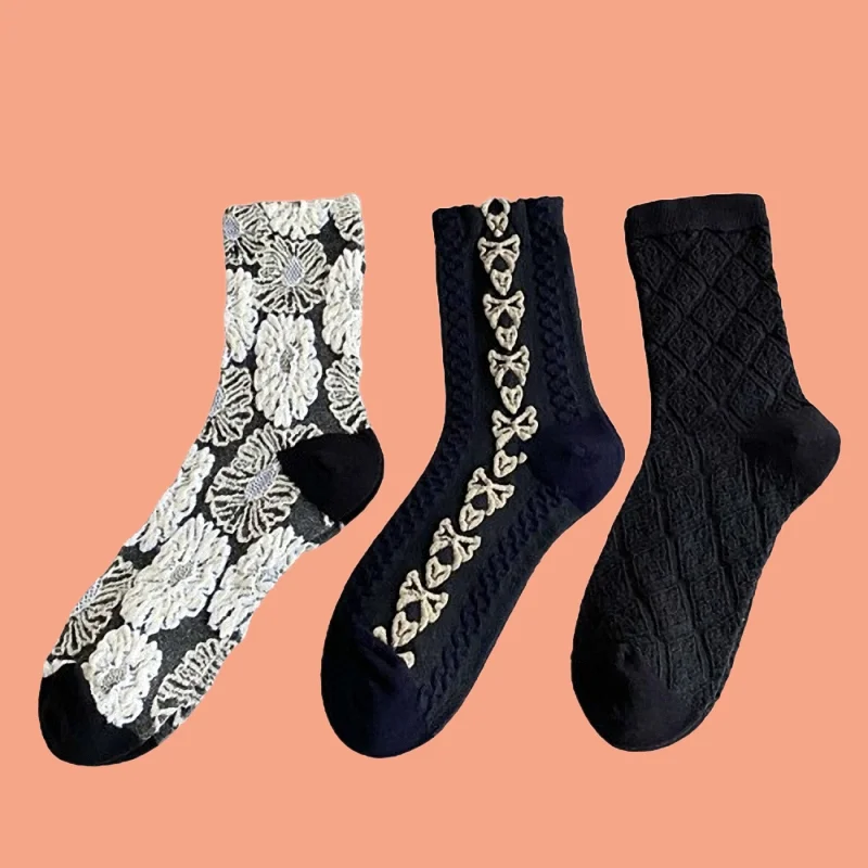 

3/10 Pairs Flower Retro Middle Tube Socks Black Socks Women's High Quality Autumn And Winter Long Socks Outer Wear Jk Socks