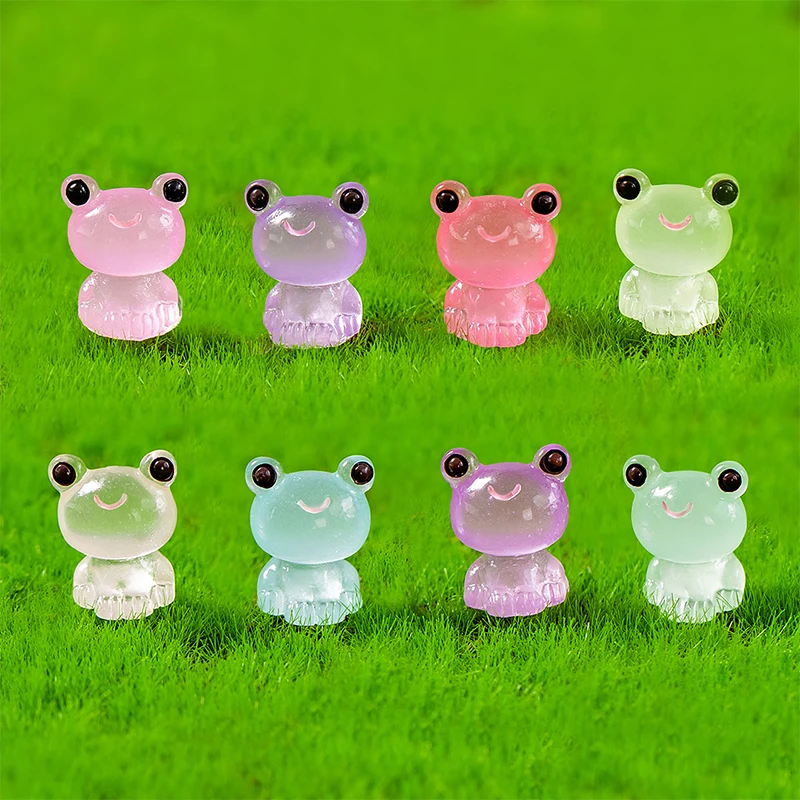 5Pcs Mini Resin Luminous Frog Micro Landscape Ornaments Car Dashboard Home Decoration