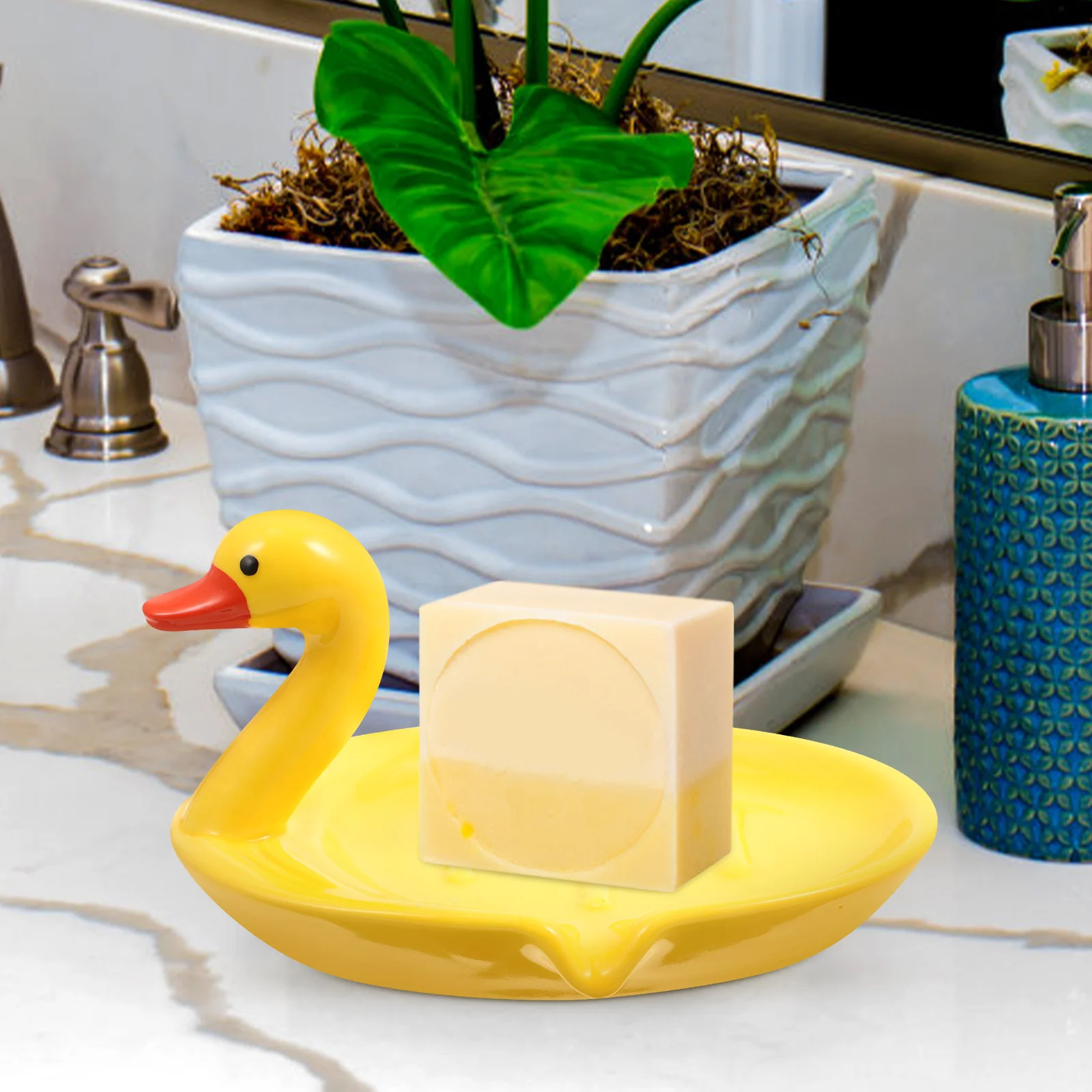 

Adorable Cartoon Swan Soap Dish Ceramic Draining Holder for Bar Soap Bathroom Sink Organizer Compact Lightweight Travel Friendly