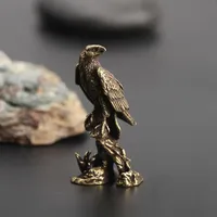 New Eagle Statue Miniature Sculpture Handmade Crafts Ornament Vintage Copper Bird Figurine For Interior Home Desk Decoration
