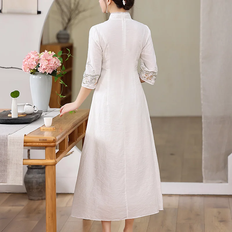 Vestido Cheongsam real de alta gama para mujer, vestido Retro elegante bordado, línea A, ropa de té Qipao para fiesta de verano