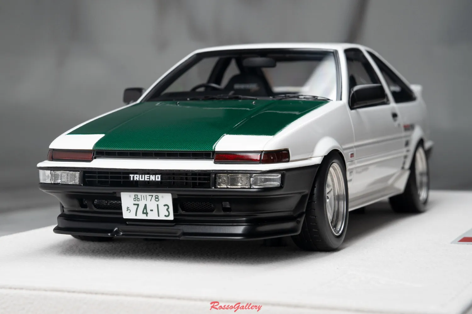 

Make Up 1:18 AE86 Keiichi Tsuchiya JDM Simulation Limited Edition Resin Metal Static Car Model Toy Gift