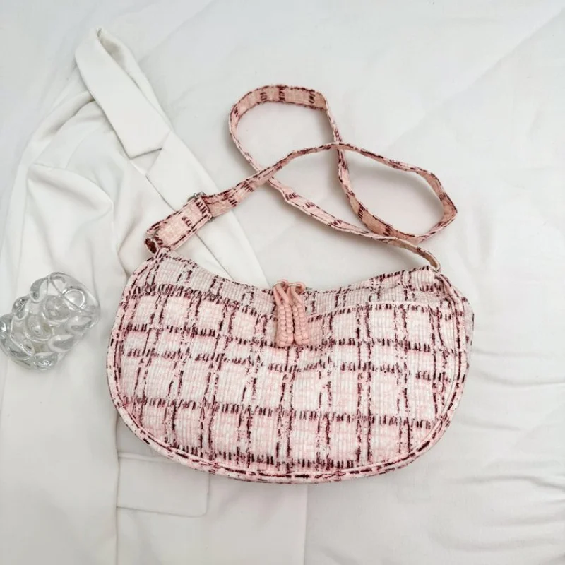 

Stylish Women's Handbag, Leather Shoulder Or Messenger, Classic Elegant Tote With Spacious Compartment