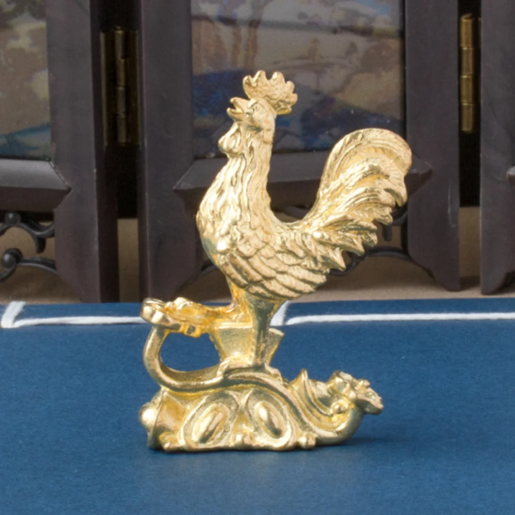 Adornos de gallo de latón chino, decoración Yuanbao para sala de estar, estatuas de escritorio, decoraciones para el hogar, mesa de cobre dorada