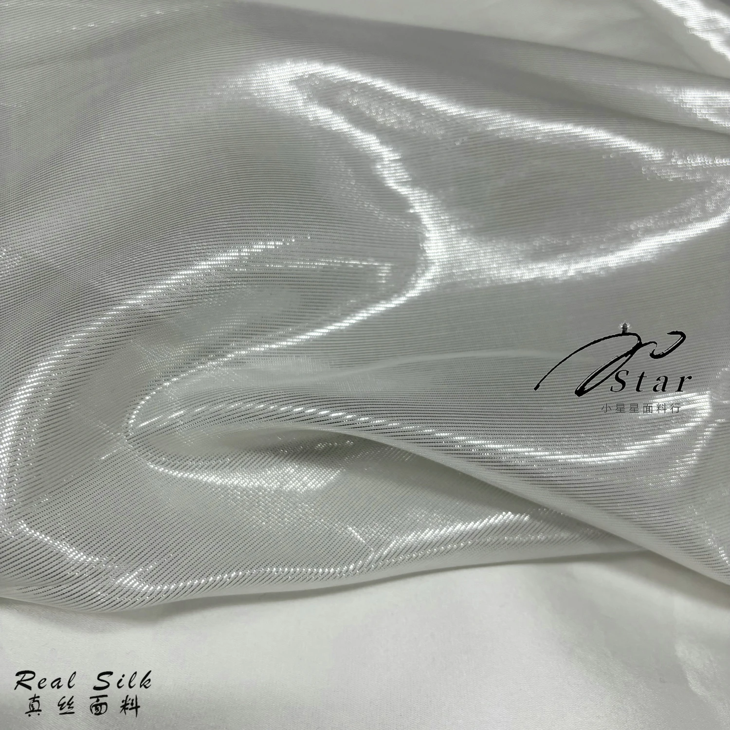 

White Silver Silk Fabric Silk Satin Fabric Dress Stage Wear Cheongsam Transparent