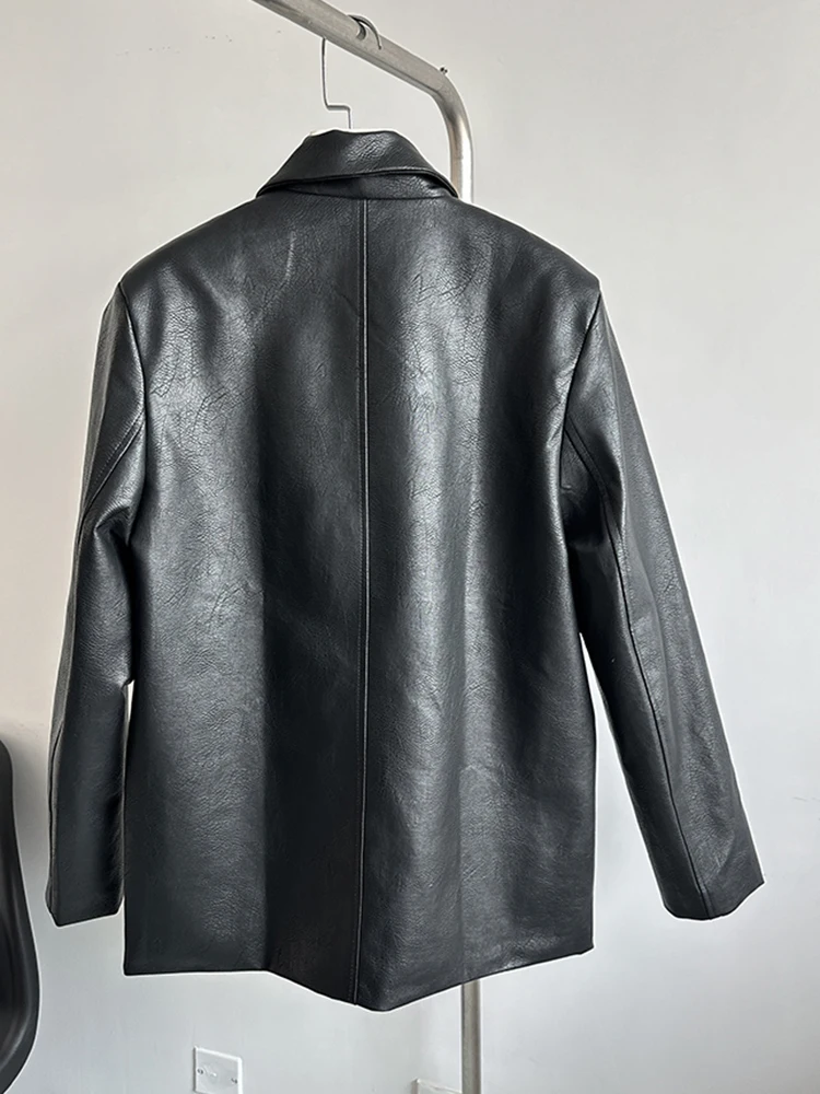 [EAM] Black Pocket Big Size Casual PU Leather Jacket New Lapel Long Sleeve Women Coat Fashion Tide Spring Autumn 2024 1DH5176