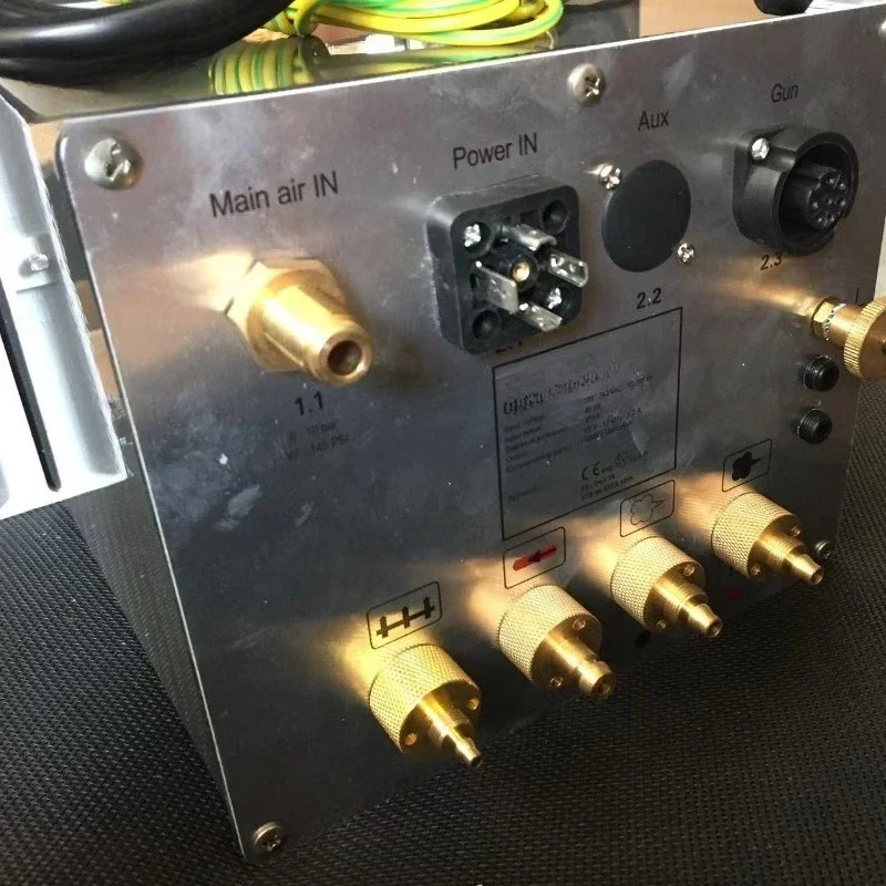 sMaster GM Electrostatic spraying system include Electrostatic Powder Coating Control Box and 2 Spray Gun for GM02