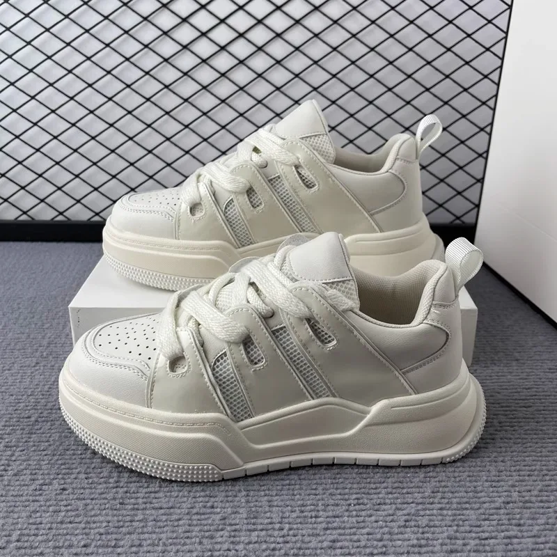 New 2024 Fashion Sneakers Women Lace Up Skateboard Flat Shoes for Women Outdoor Trendy Running Shoes Tennis Jogging Sneakers