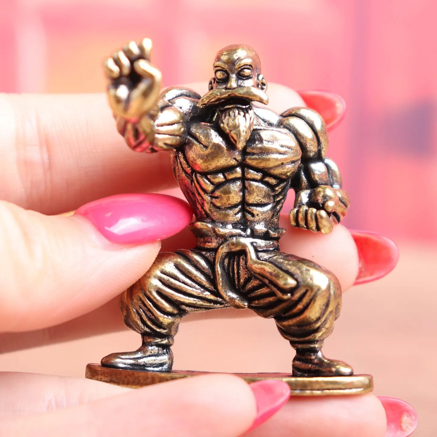 Vintage Brass Kung Fu Master Mini Figurine Retro Martial Artist Desk Decor Collectible Desktop Ornament Shelf Decoration