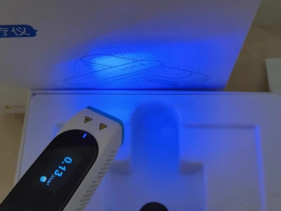 Home Use Physical Therapy Equipment 308 Nm Single Wavelength Light Output For Vitiligo Treatment