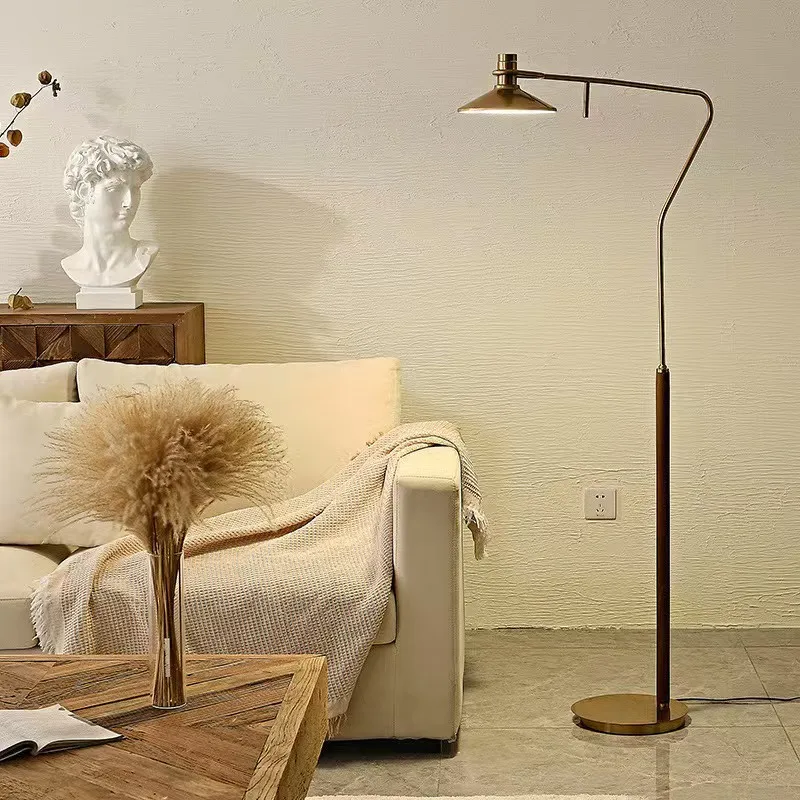 Factory Direct French Designer Advanced Sense Vertical Floor Lamp Living Room Bedroom Atmosphere Decoration Standing Desk Lamp