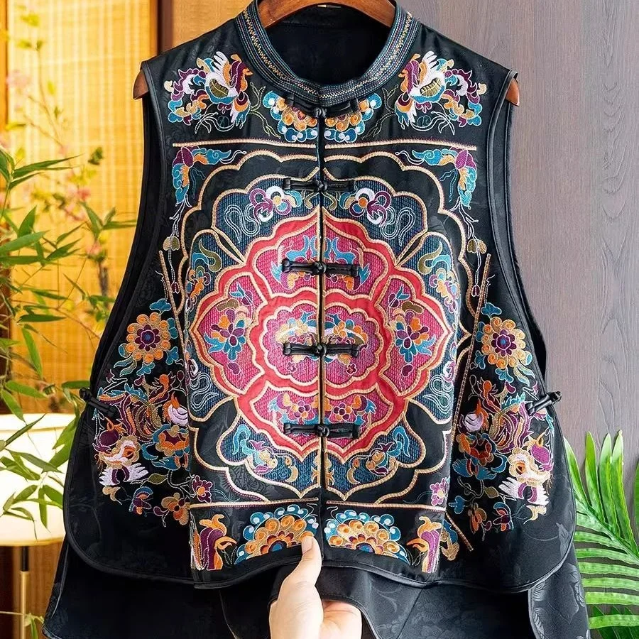 

Vintage Women Vest Jacket Flower Embroidery Shoulders Outerwears Jacquard Buckle Top Coats For Women's Clothing E6712