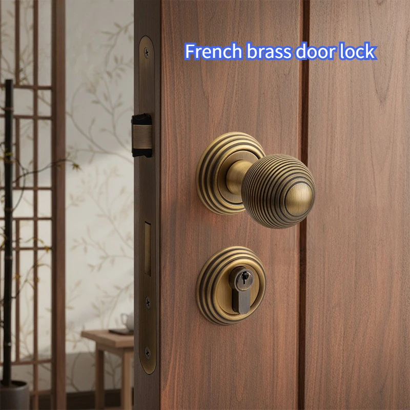 

All-copper French spherical bedroom door lock High-quality magnetic silent split door lock in the ancient style