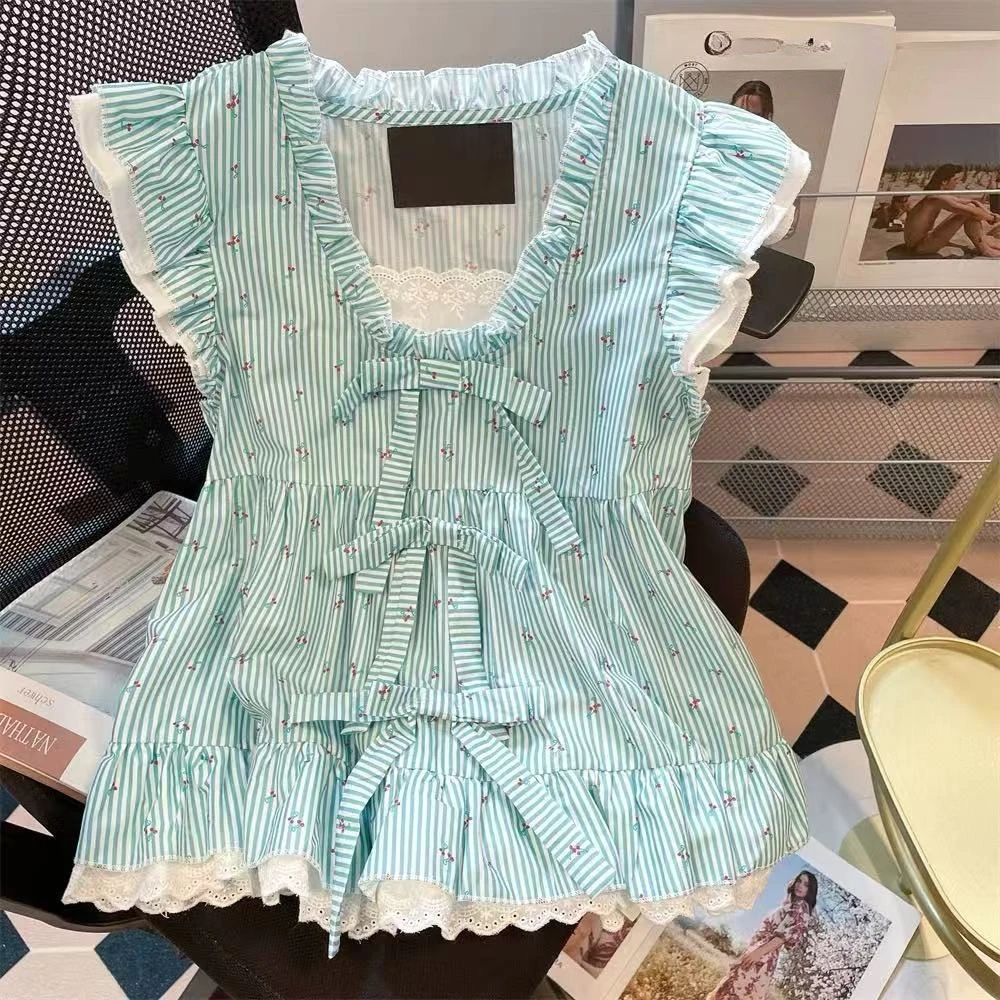 

2000s Korean Fashion Slim Striped T Shirts Y2k Harajuku Vintage Sweet Short Sleeve Tees Japanese Style Elegant Summer Women Tops