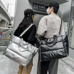 Winter New Women's Fashion Handbag Large Capacity Thickened Quilted Coat Bag Commuter Pillow Handbag Silver Shoulder Bag Armpit