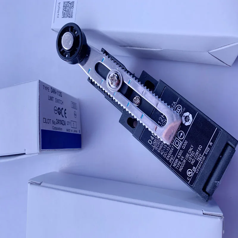 

In Stock New Travel Limit Switch D4N-112G D4N-212G D4N-412G D4N-912G Reliable Gold Seller One-year Warranty