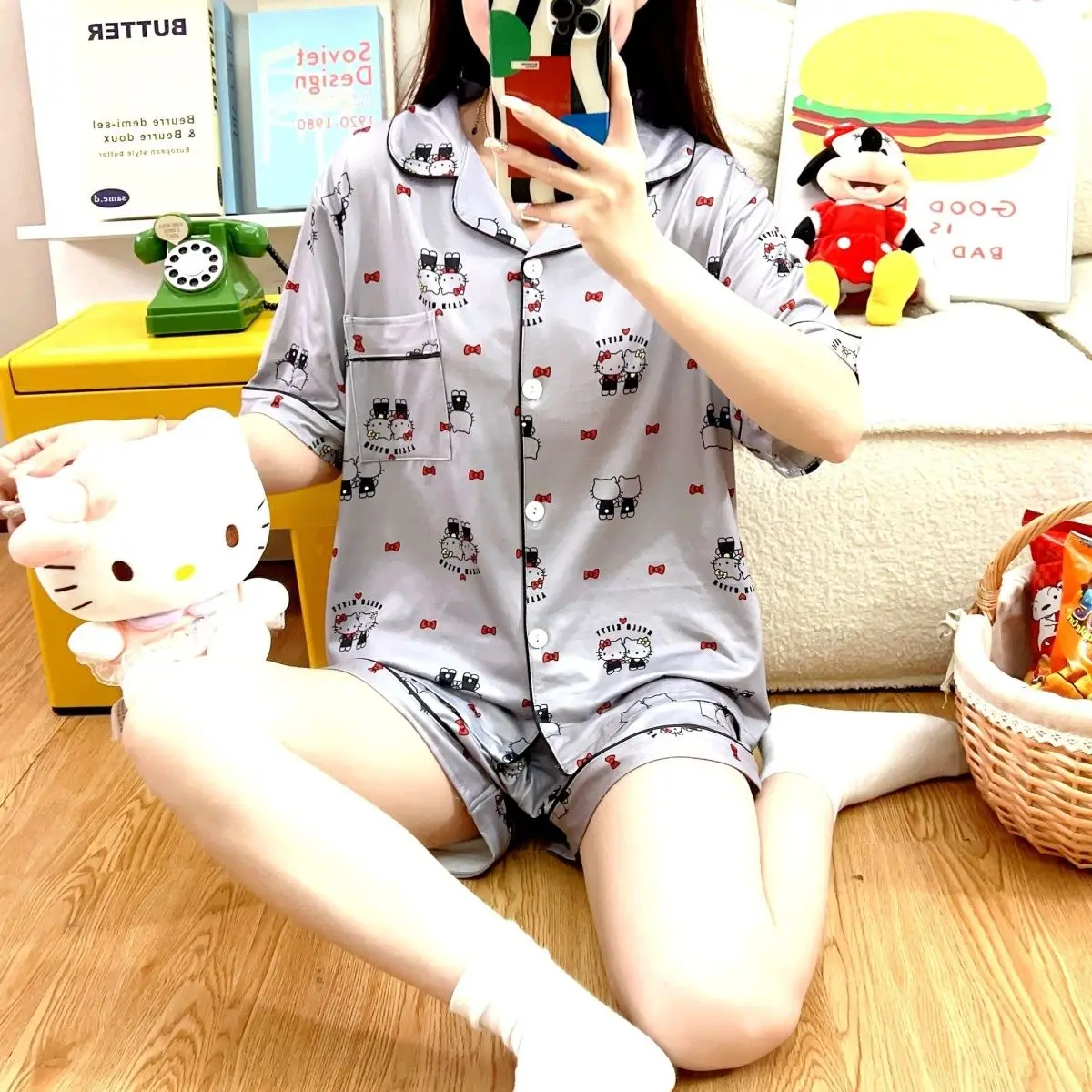 Ensemble pyjama 2 pièces pour femmes, dessin animé, Kawaii, été, filles, revers, demi-manches, short, mode décontractée, Anime étudiant, vêtements de maison Kawaii